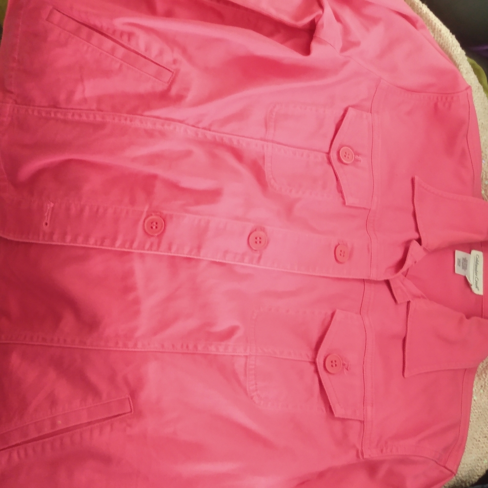 This is beautiful suits for girls